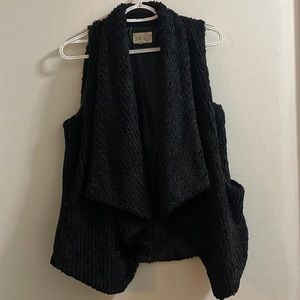 Black vest, Women’s size small, Jolt brand